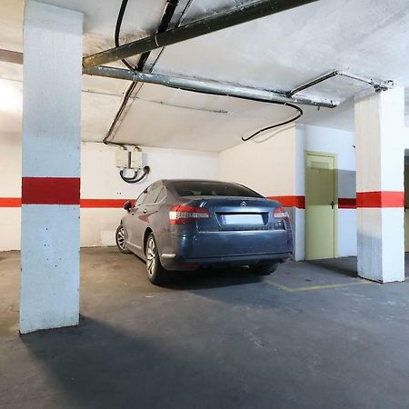 קורדובה Duque De Hornachuelos, Parking En Pleno Centro מראה חיצוני תמונה